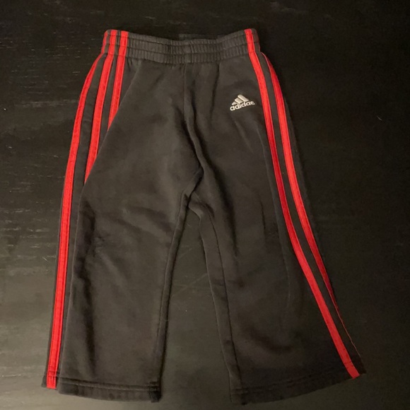 Adidas sweatpants size 3T - Picture 6 of 7
